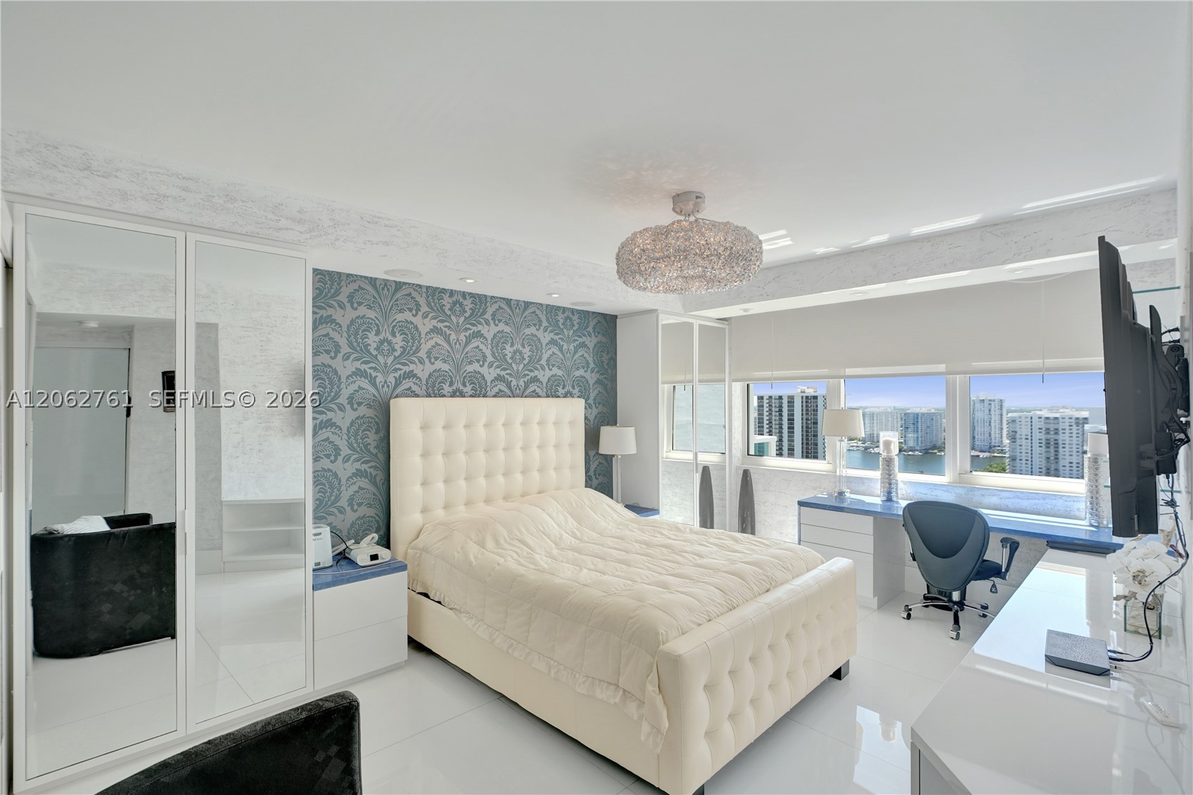 3201 NE 183rd St #2403, Aventura FL 33160