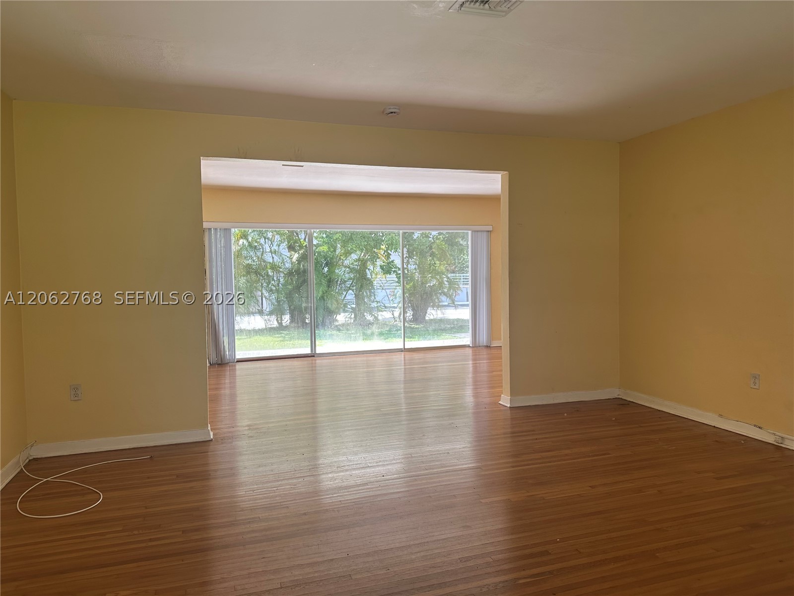 5340 Orduna Dr, Coral Gables FL 33146