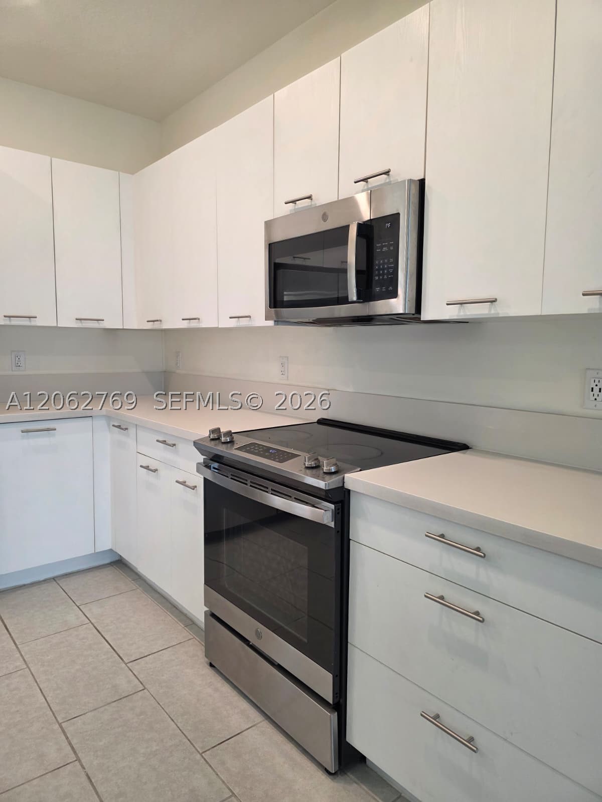 8167 NW 41st St #E-409, Doral FL 33166
