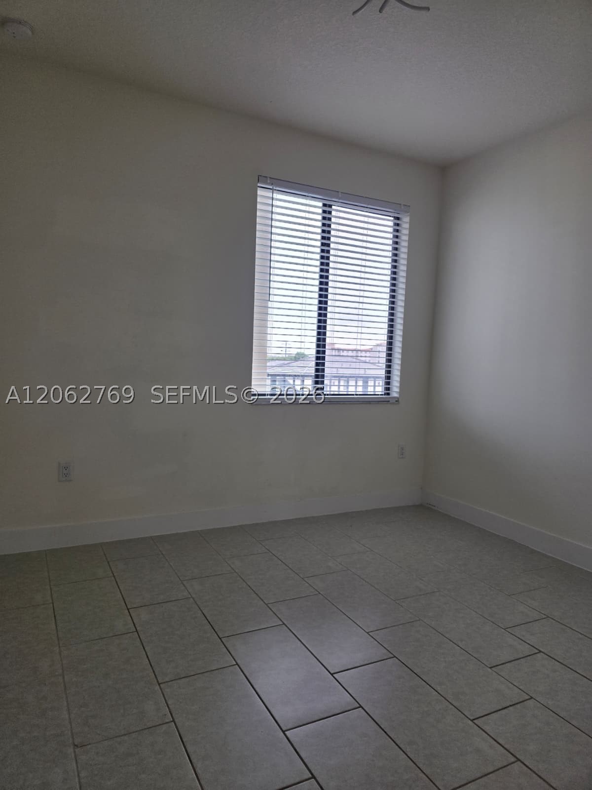 8167 NW 41st St #E-409, Doral FL 33166