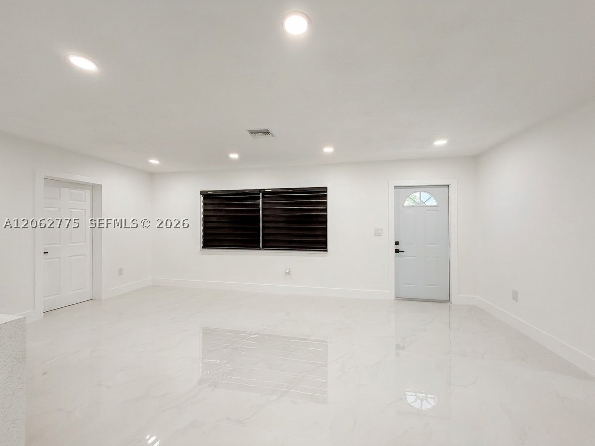 17800 NW 8th Ave, Miami Gardens FL 33169