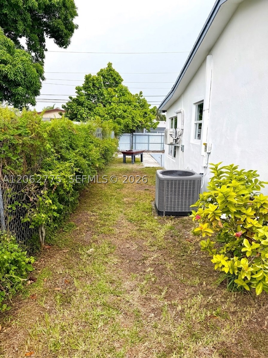 17800 NW 8th Ave, Miami Gardens FL 33169