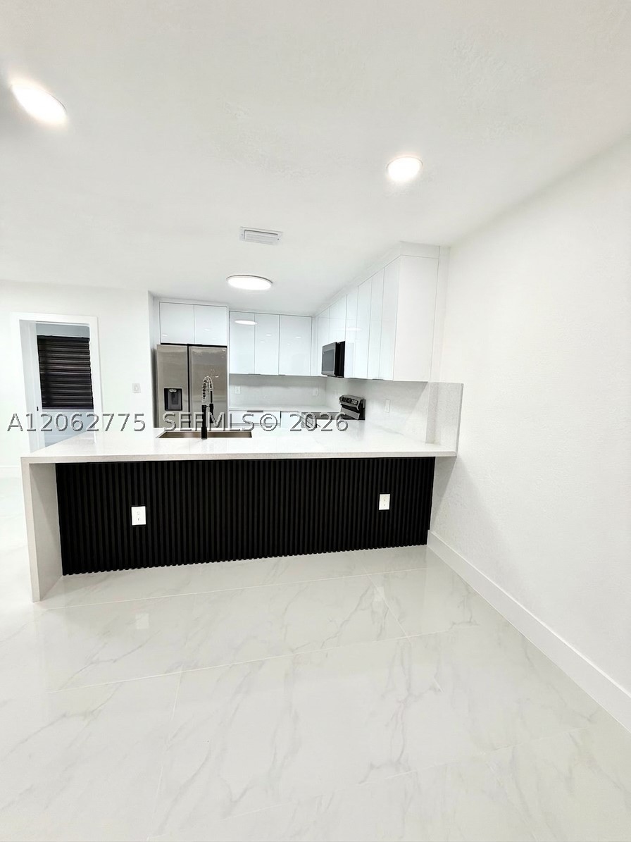 17800 NW 8th Ave, Miami Gardens FL 33169