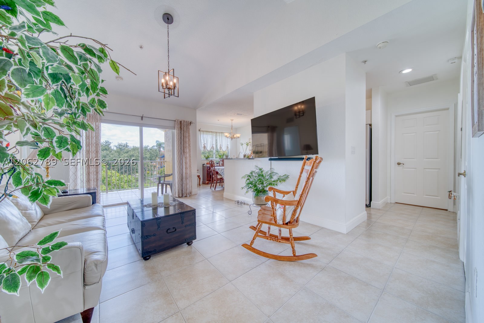 21130 SW 87th Ave #304, Cutler Bay FL 33189