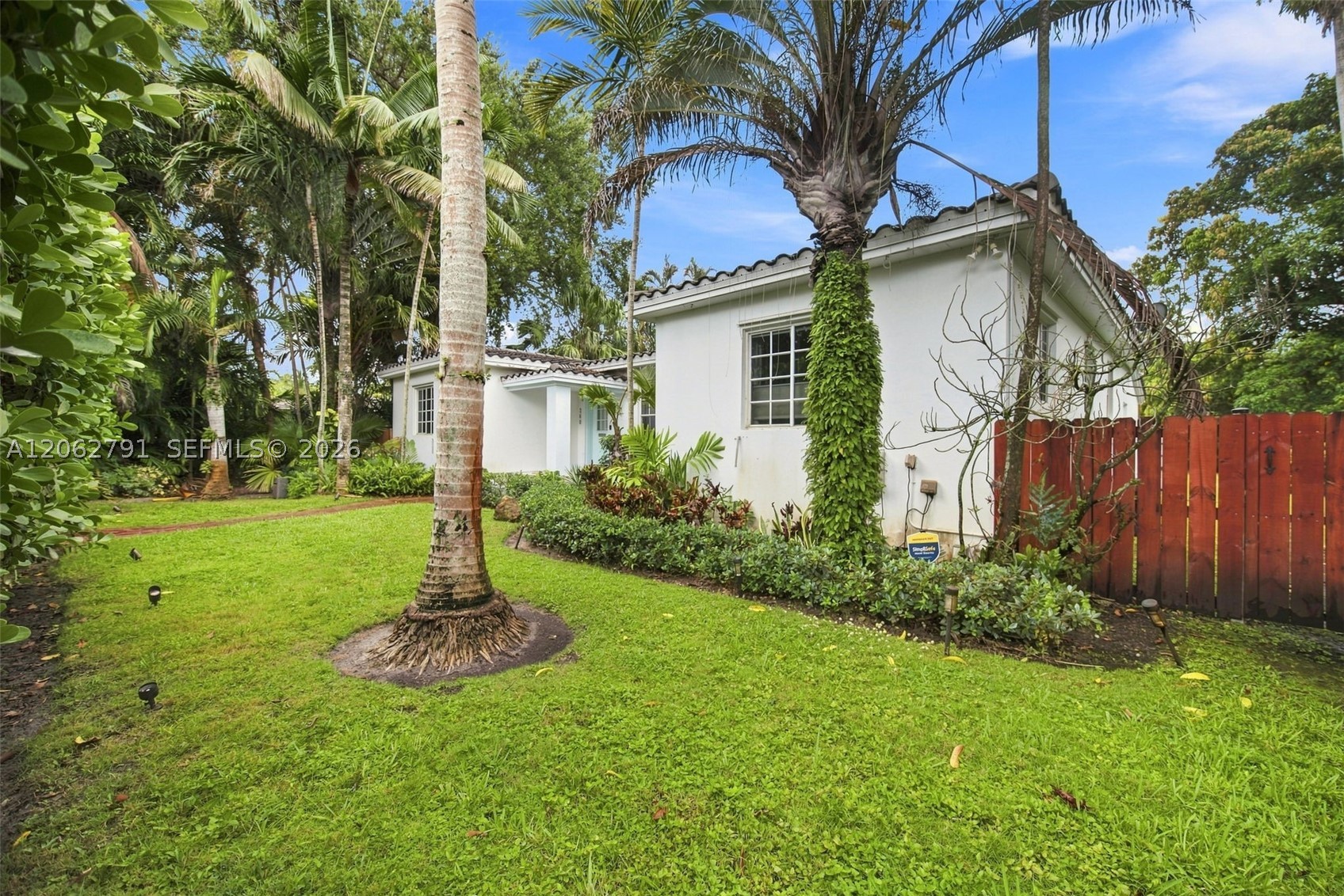 260 NE 95th St, Miami Shores FL 33138