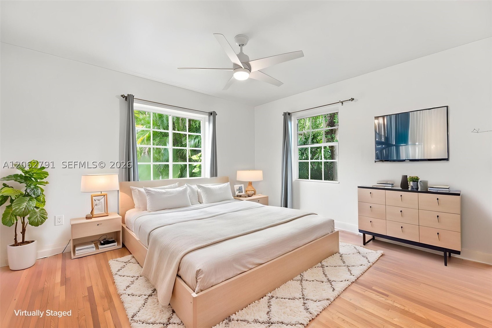 260 NE 95th St, Miami Shores FL 33138