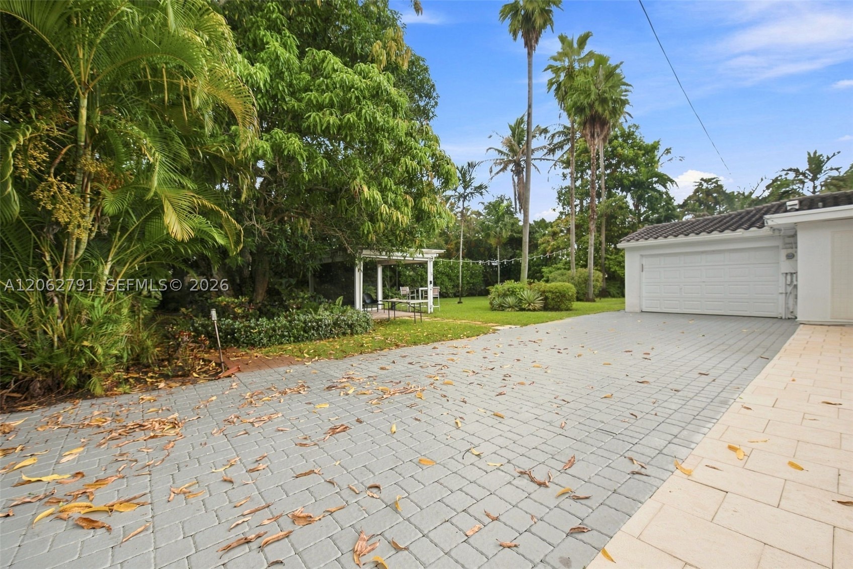 260 NE 95th St, Miami Shores FL 33138