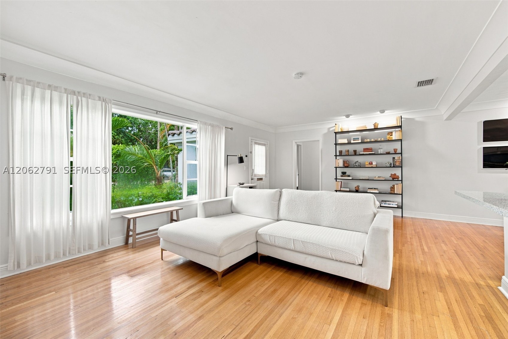 260 NE 95th St, Miami Shores FL 33138