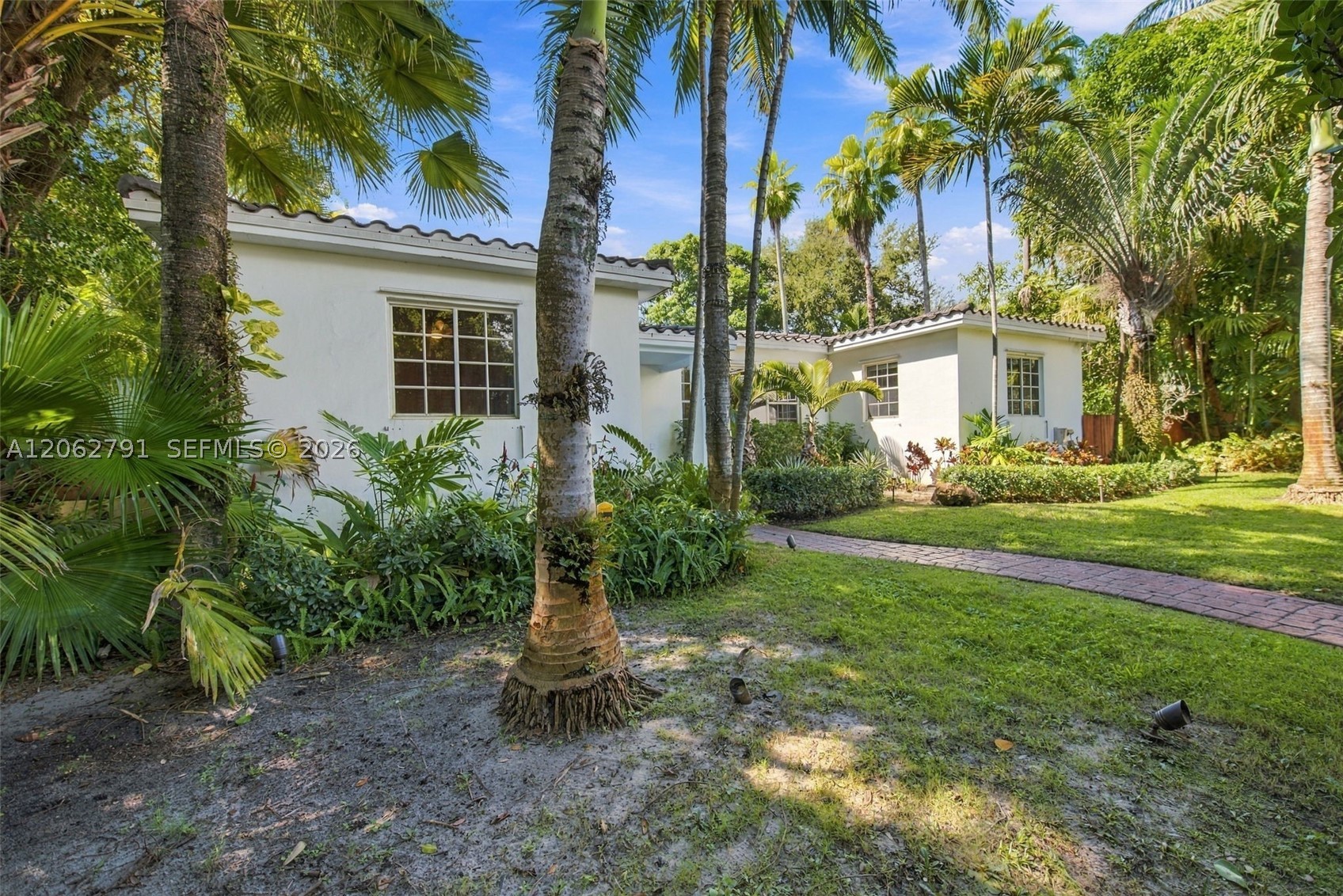 260 NE 95th St, Miami Shores FL 33138