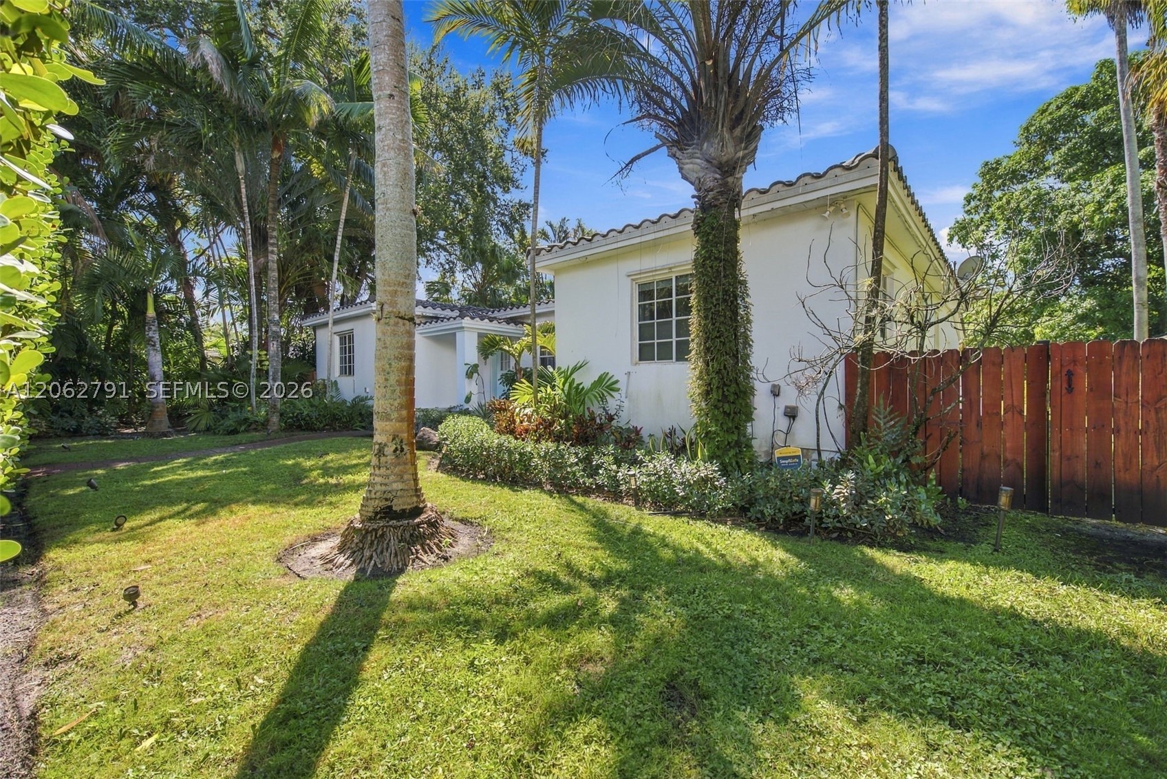 260 NE 95th St, Miami Shores FL 33138