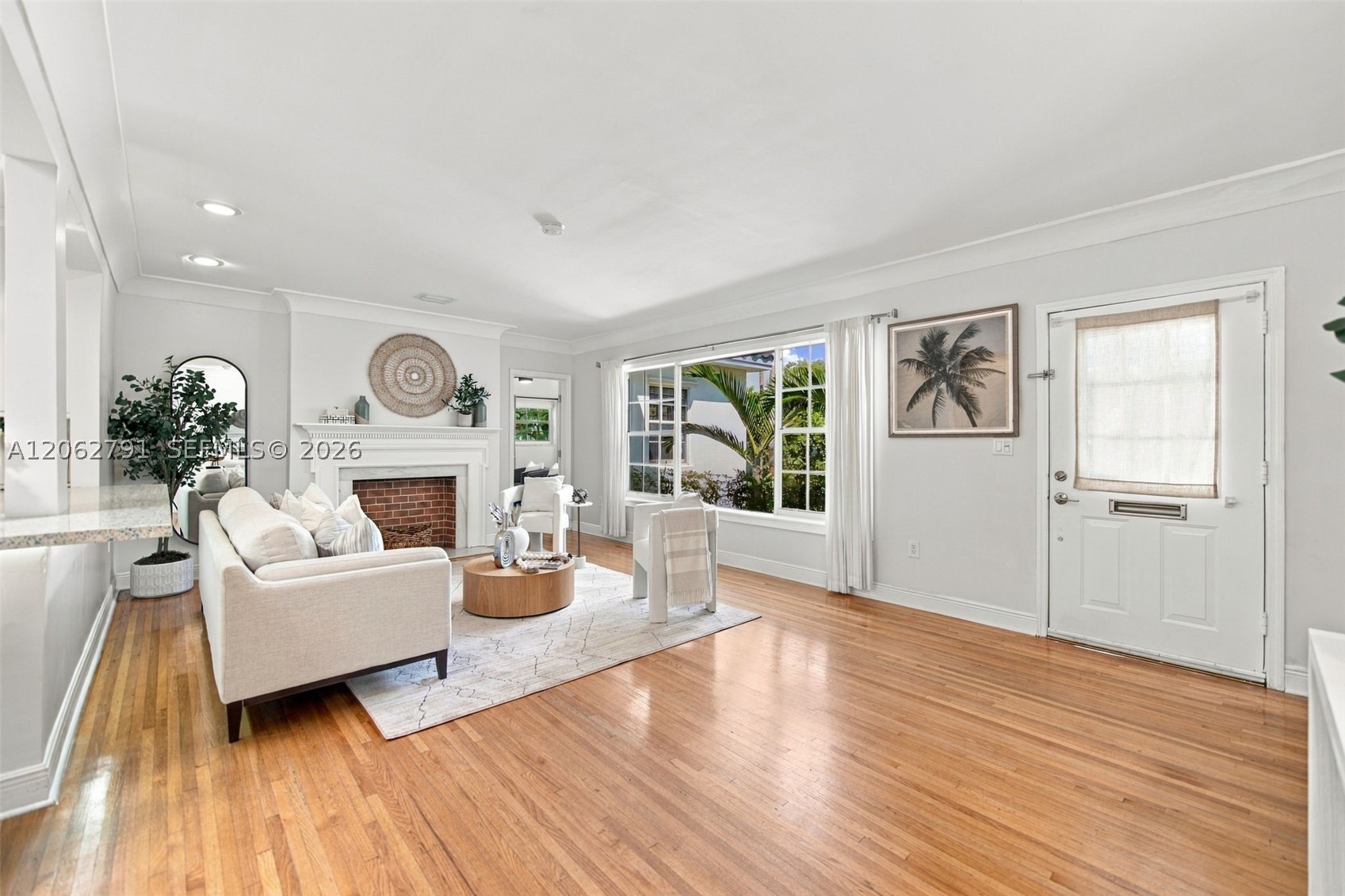 260 NE 95th St, Miami Shores FL 33138