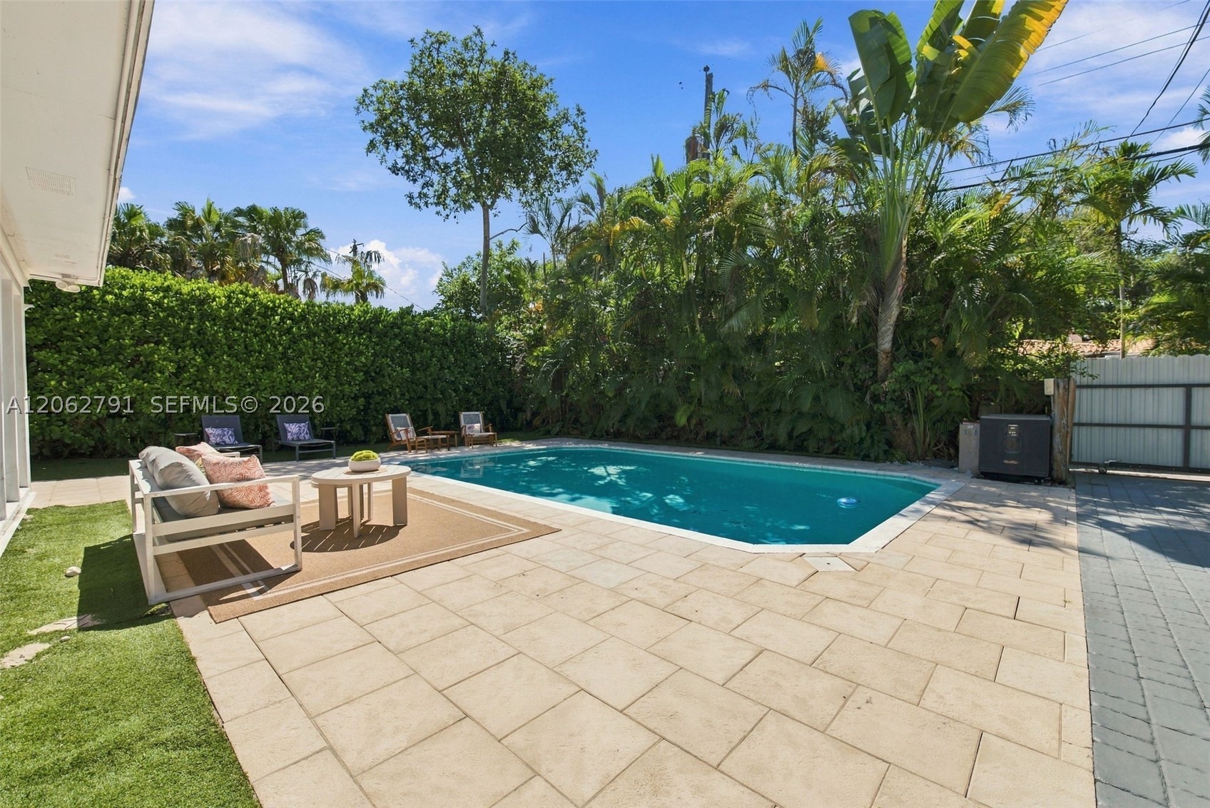 260 NE 95th St, Miami Shores FL 33138