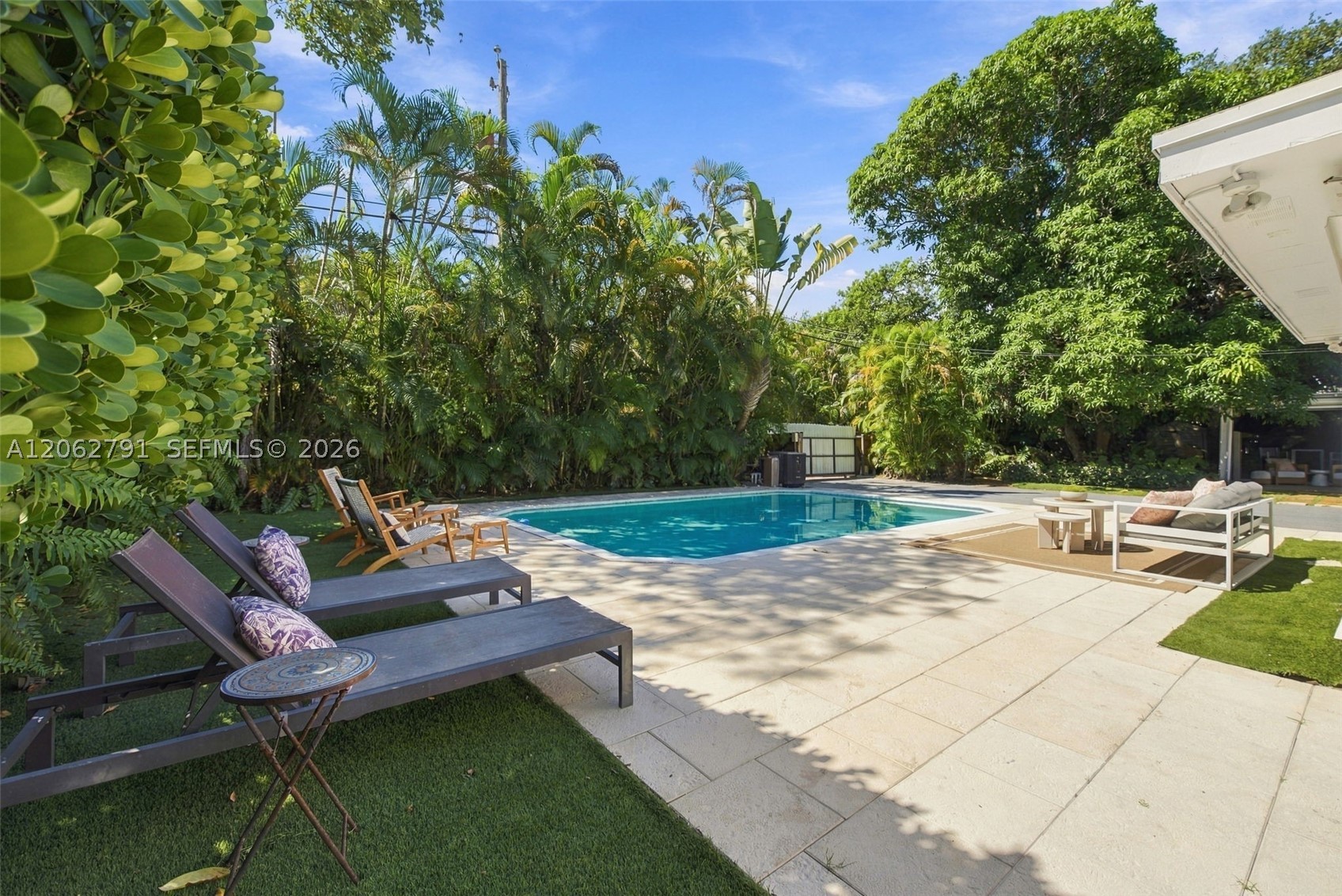 260 NE 95th St, Miami Shores FL 33138