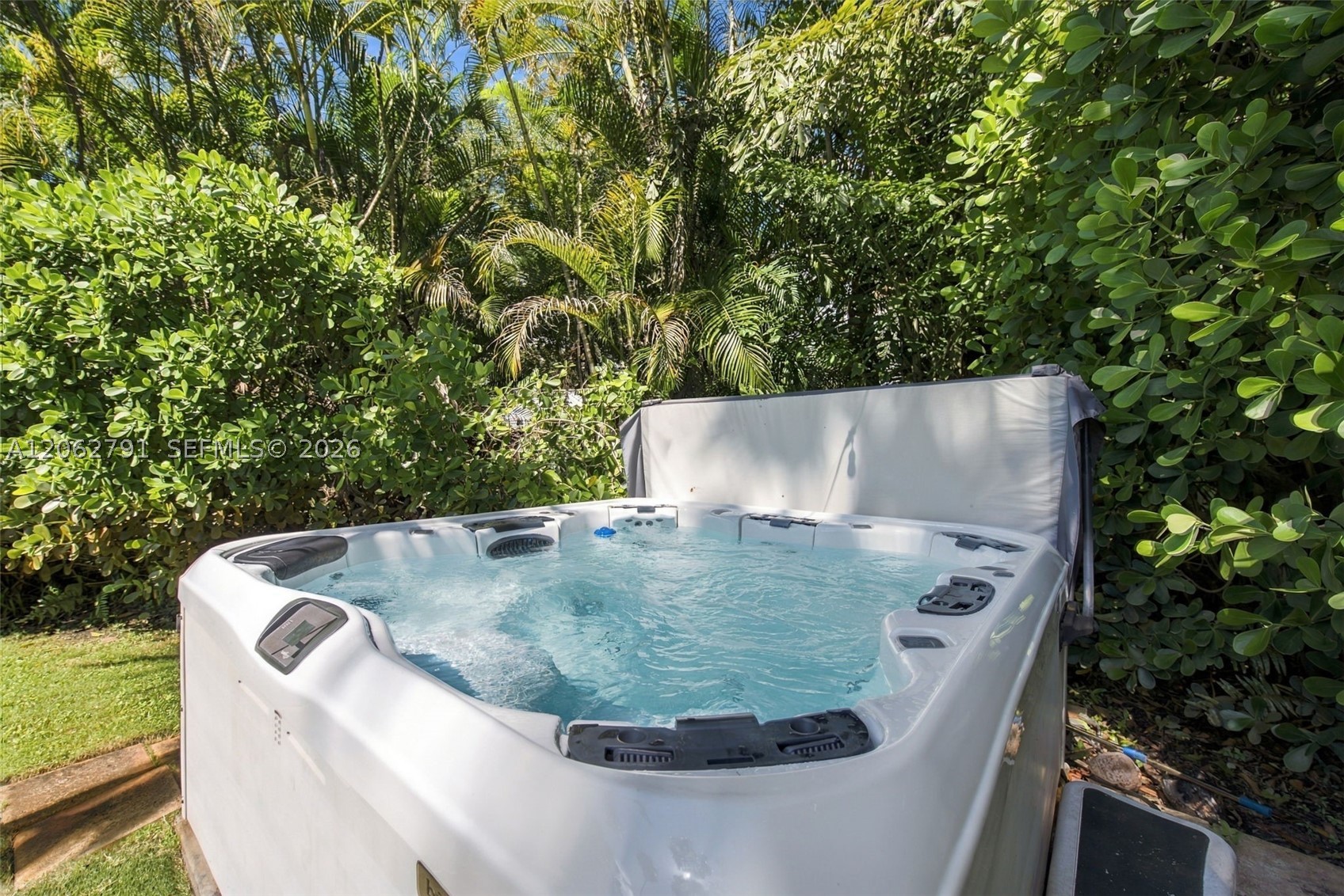 260 NE 95th St, Miami Shores FL 33138