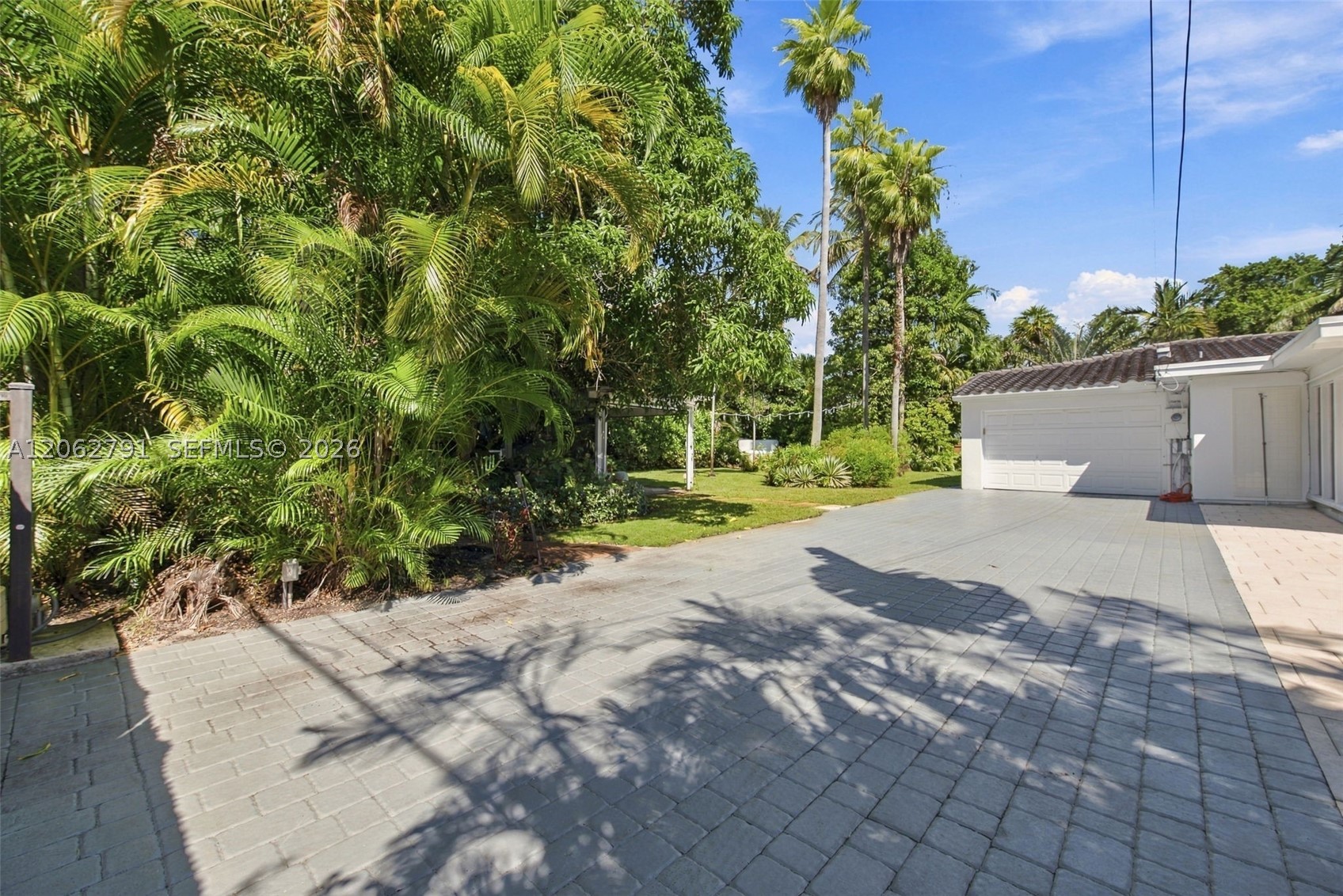 260 NE 95th St, Miami Shores FL 33138