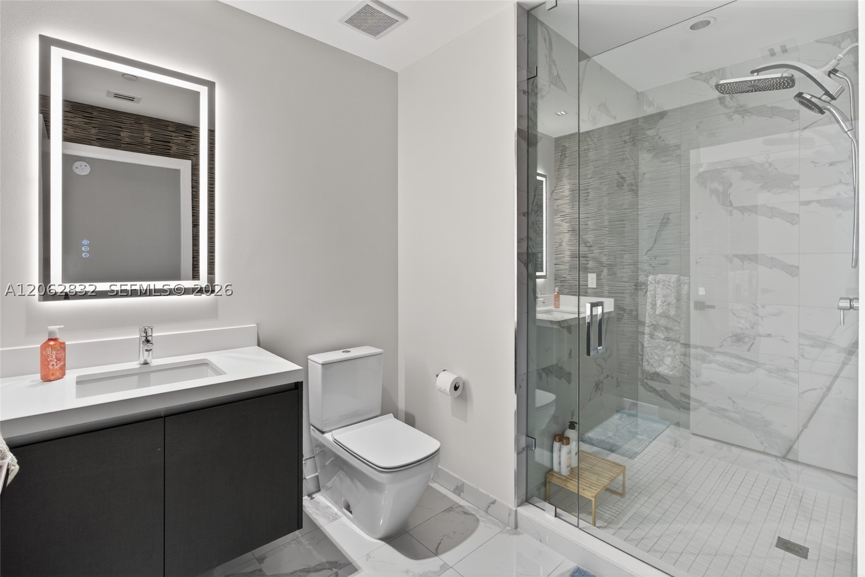 851 NE 1st Ave #3201, Miami FL 33132