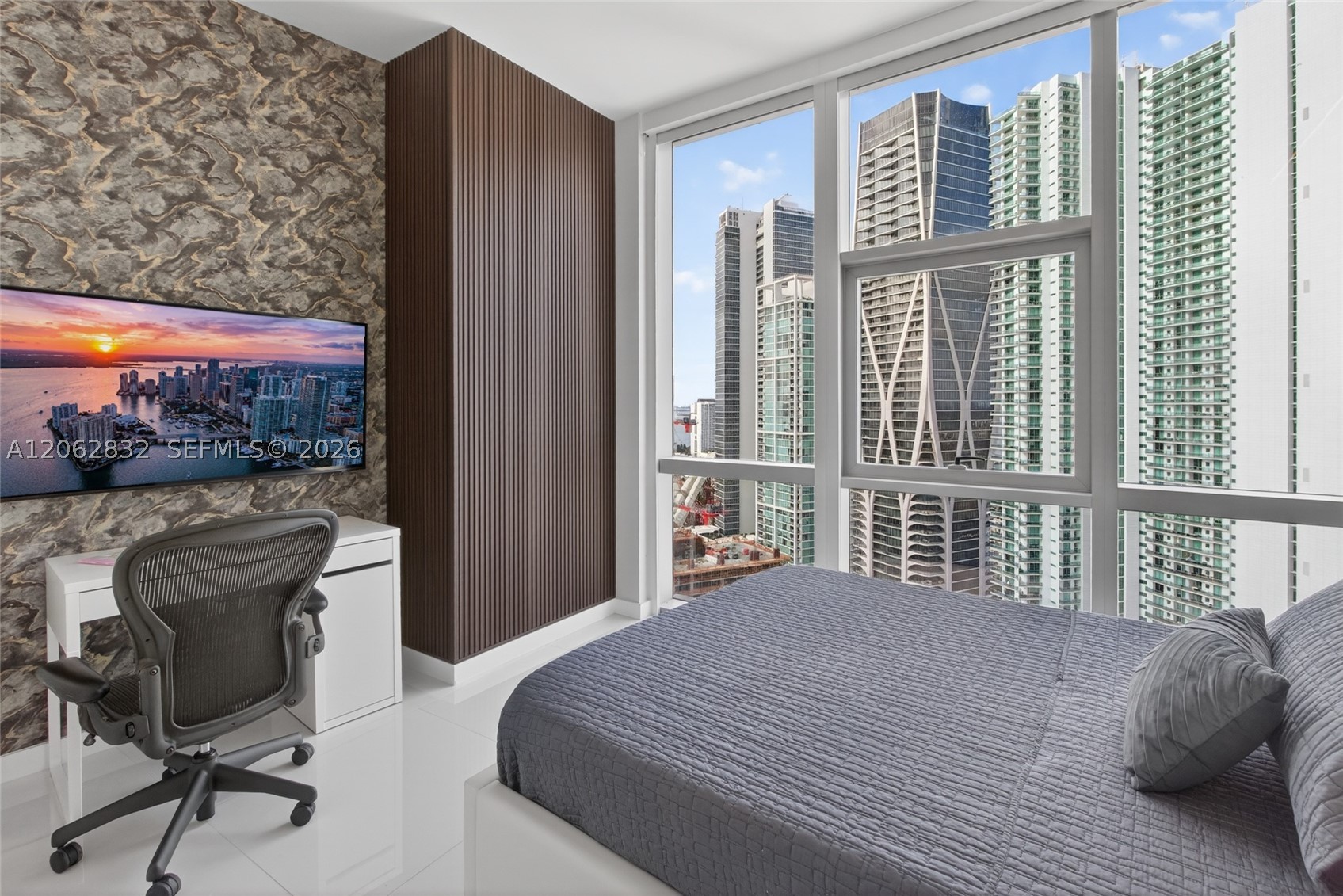 851 NE 1st Ave #3201, Miami FL 33132
