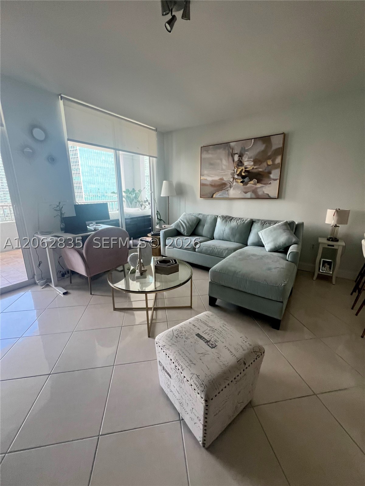 170 SE 14th St #2007, Miami FL 33131