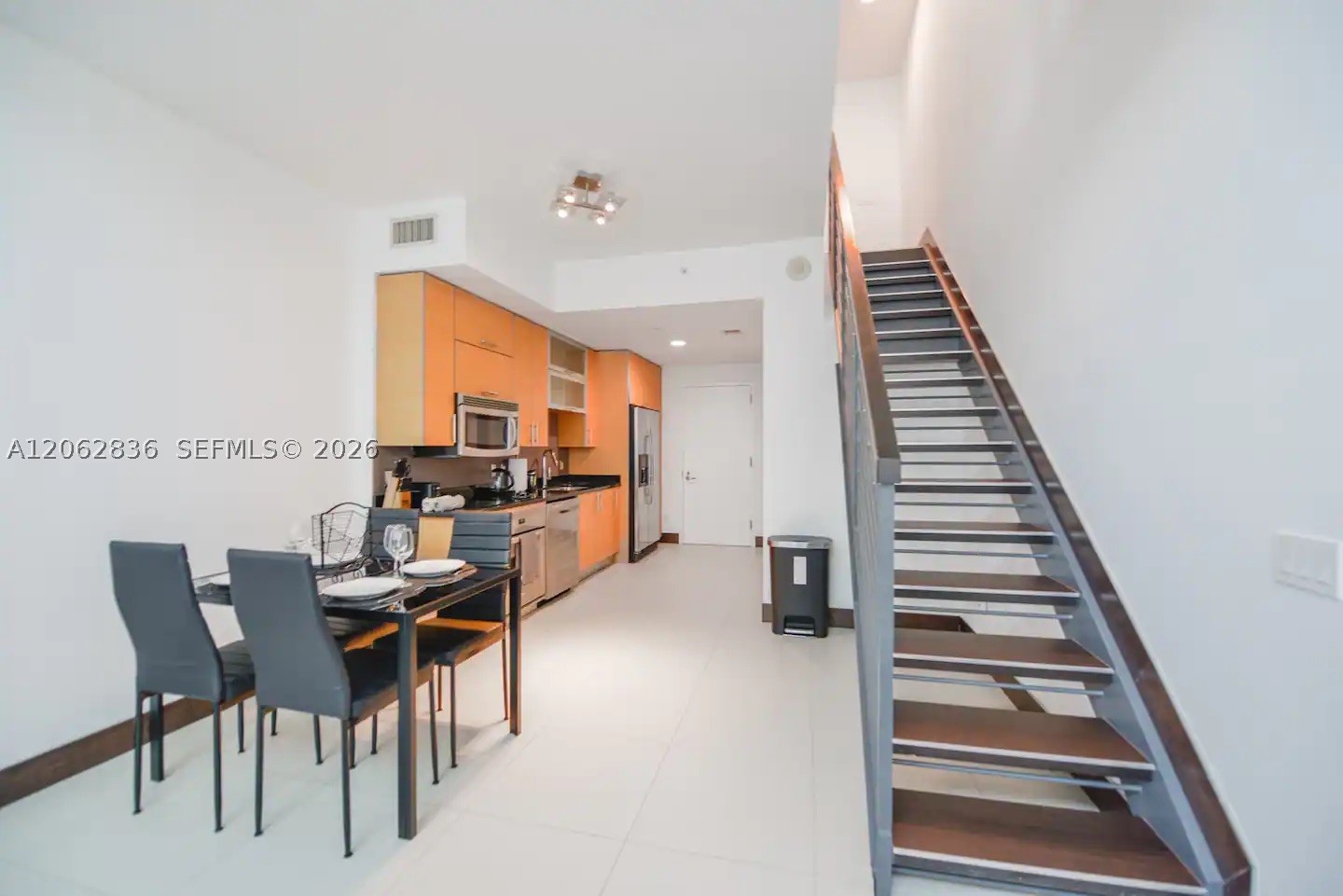 60 SW 13th St #3814, Miami FL 33130