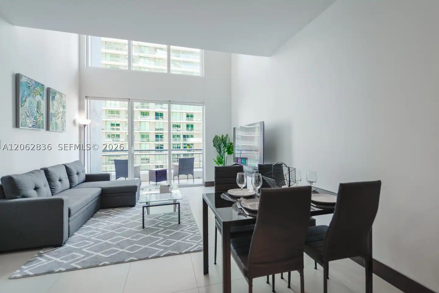60 SW 13th St #3814, Miami FL 33130