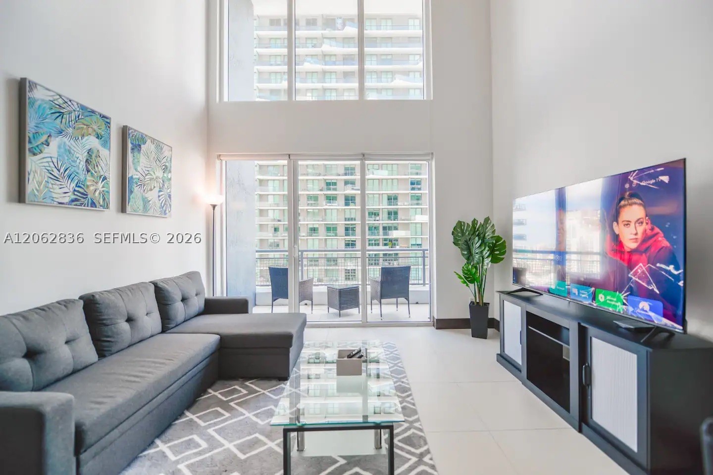 60 SW 13th St #3814, Miami FL 33130