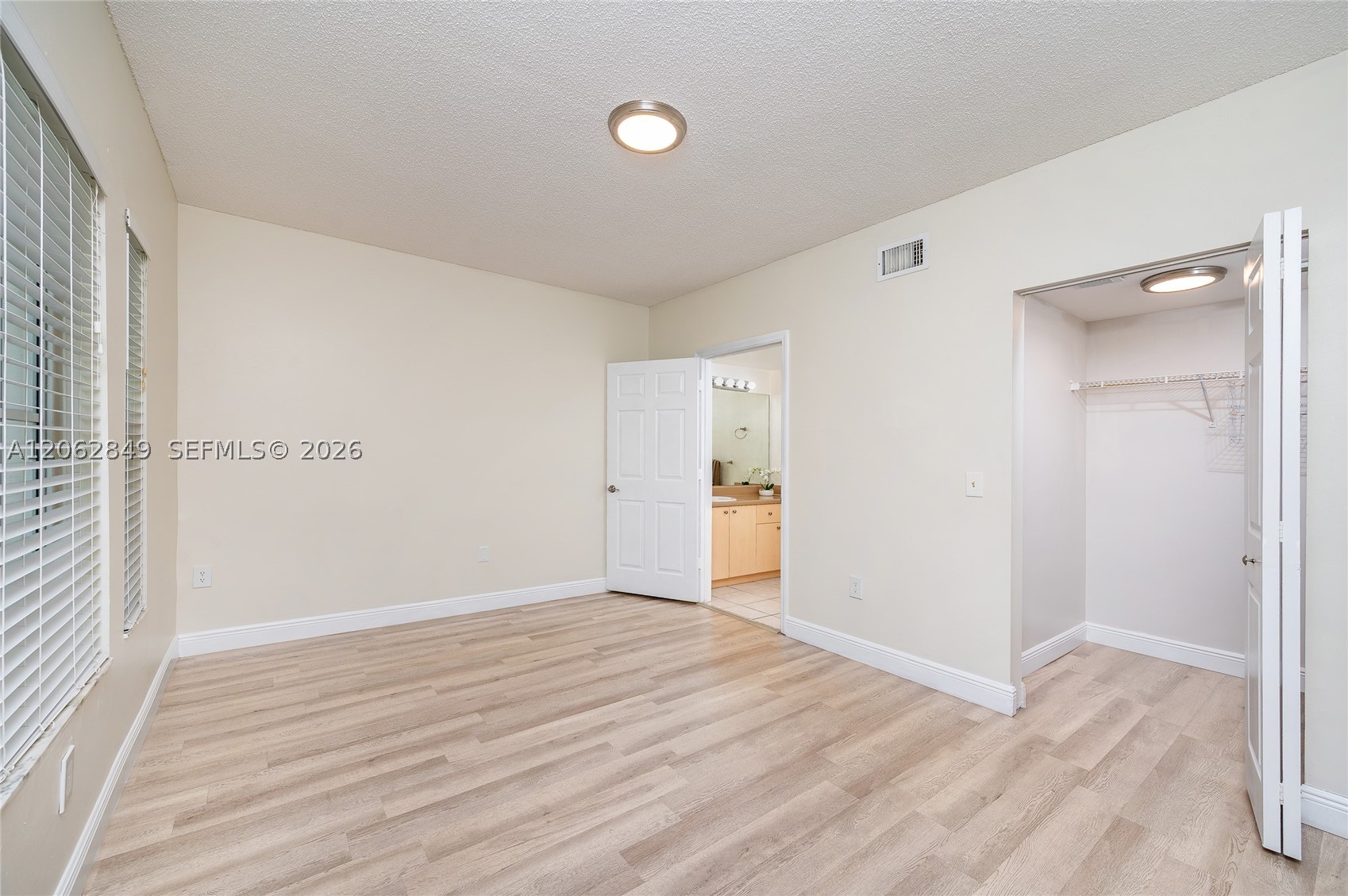 2482 Centergate Dr #101, Miramar FL 33025