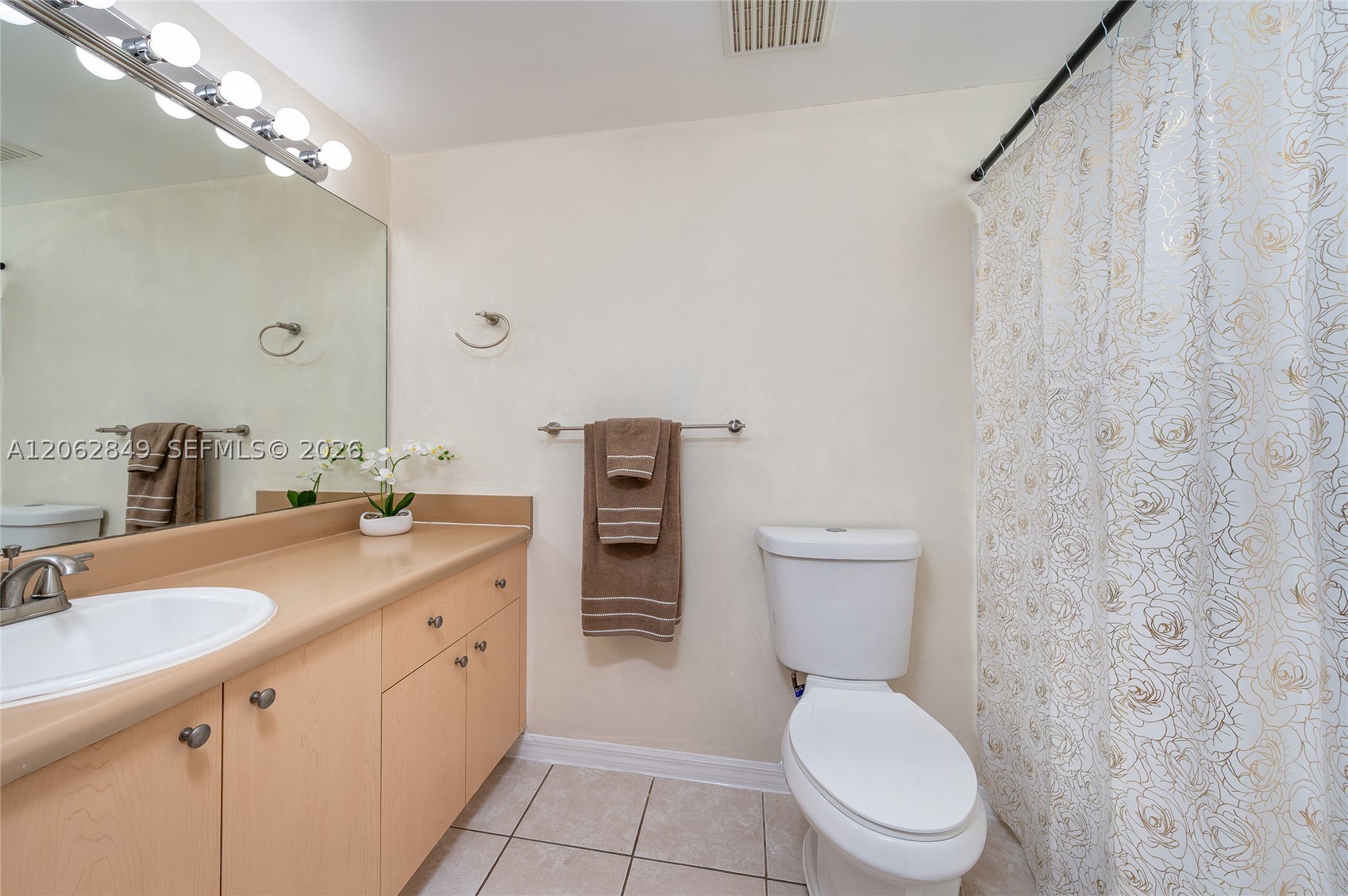 2482 Centergate Dr #101, Miramar FL 33025
