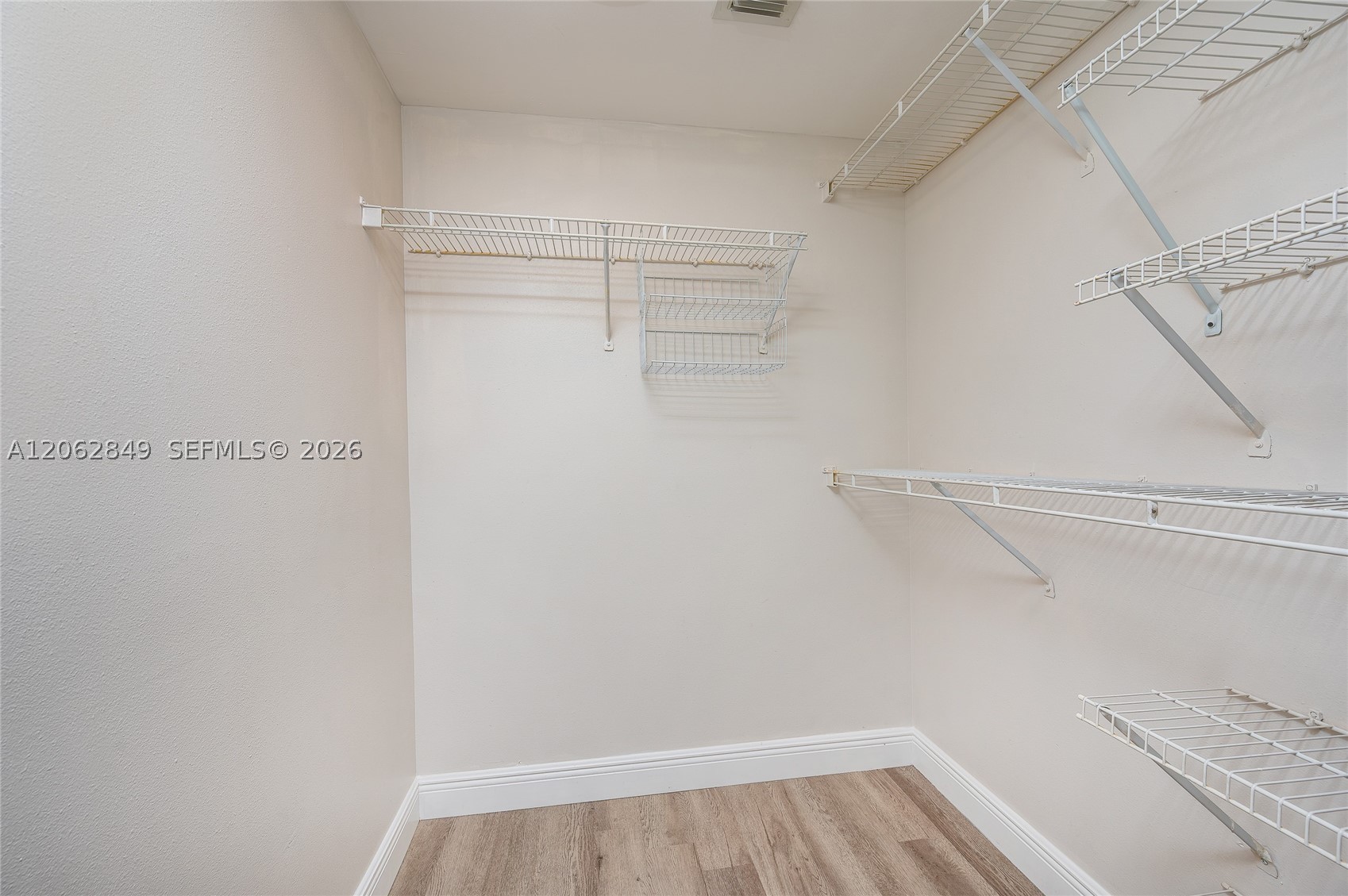 2482 Centergate Dr #101, Miramar FL 33025