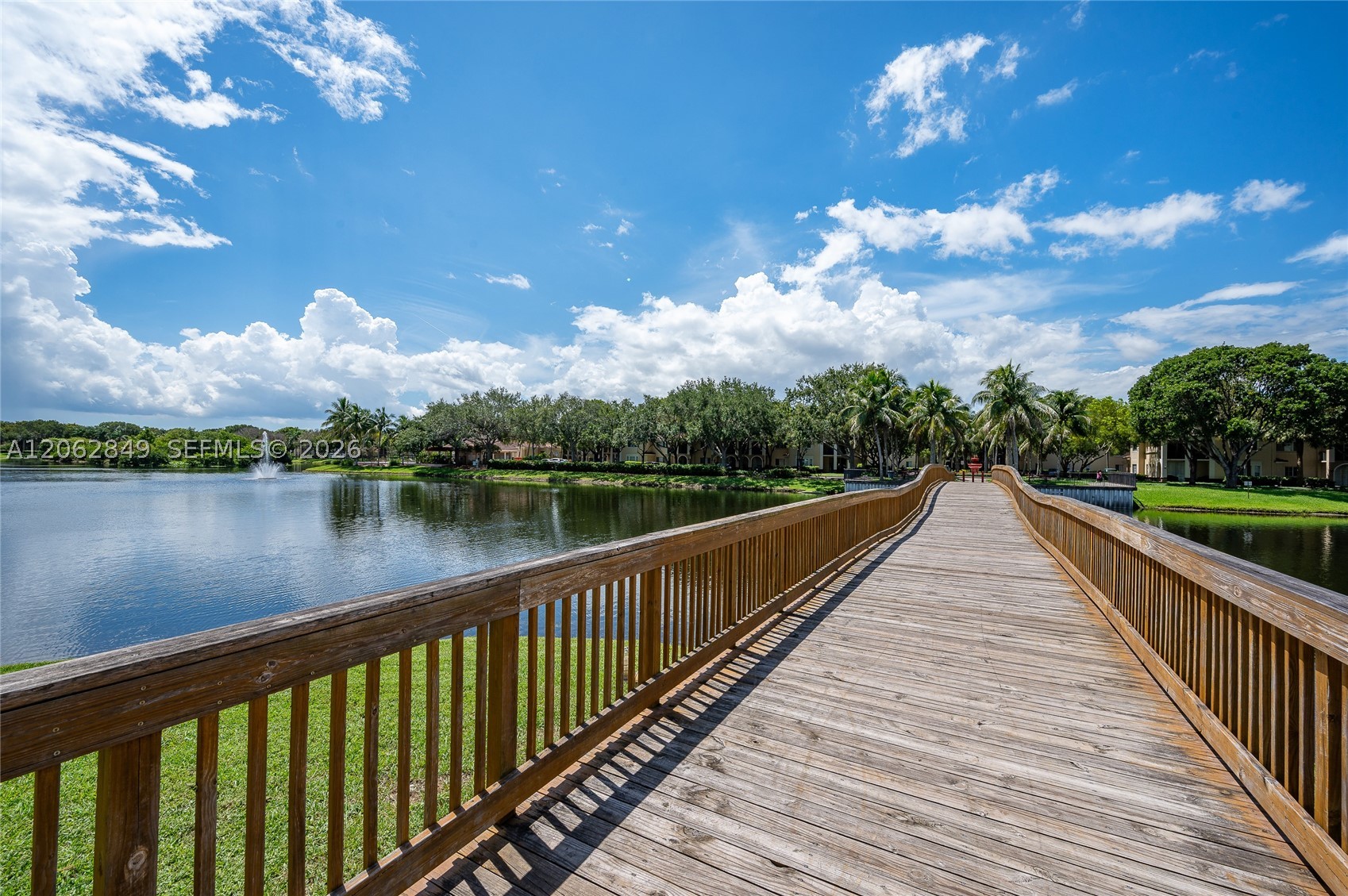 2482 Centergate Dr #101, Miramar FL 33025