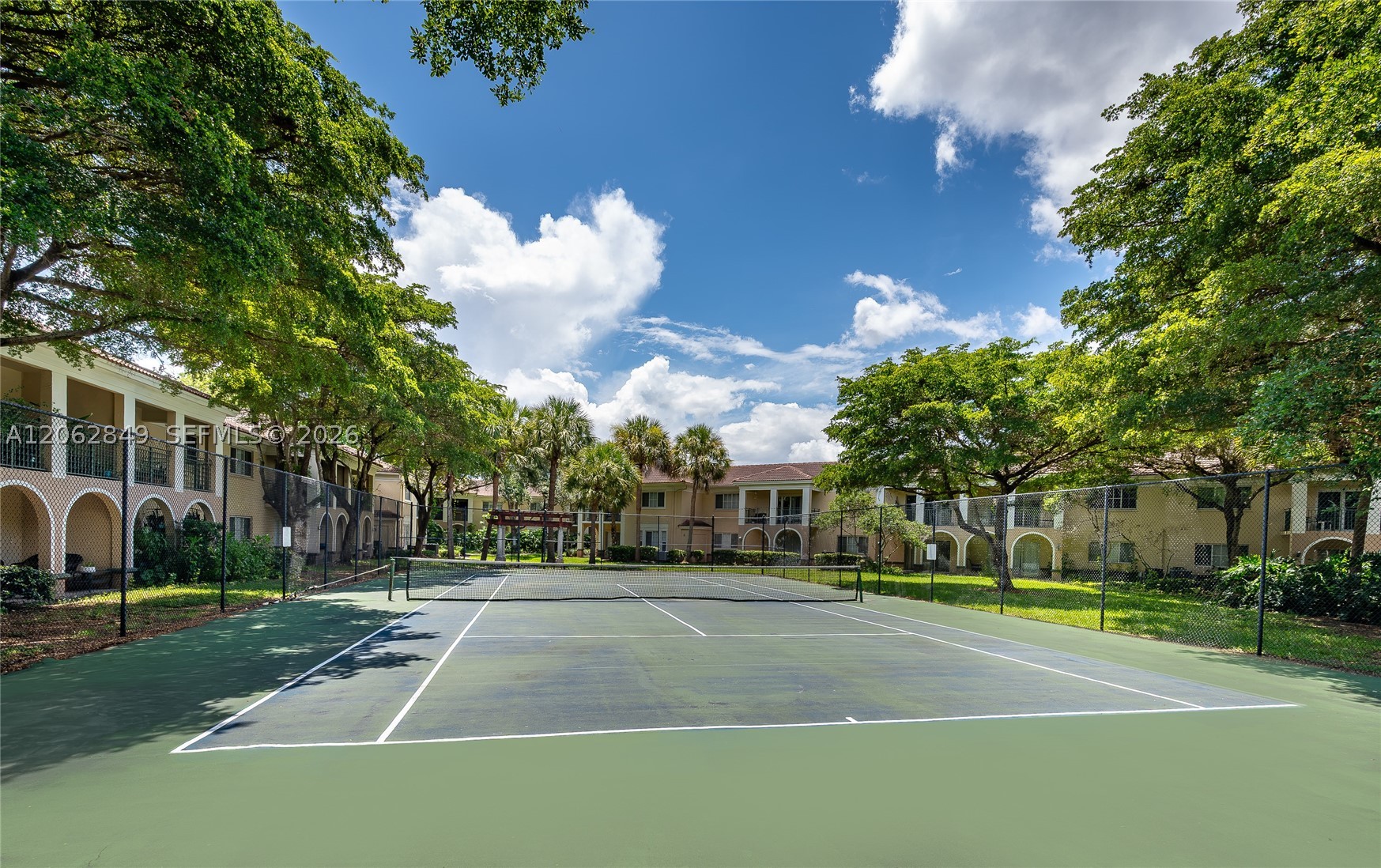 2482 Centergate Dr #101, Miramar FL 33025