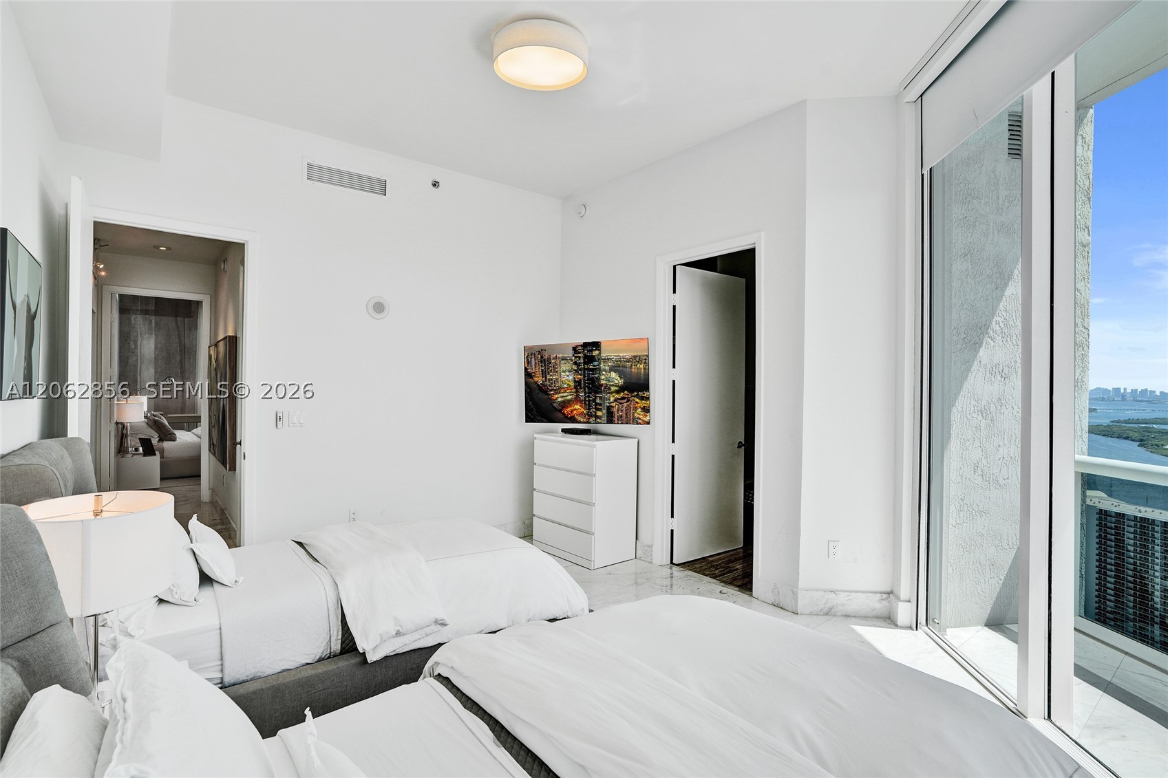 16001 Collins Ave #3406, Sunny Isles Beach FL 33160