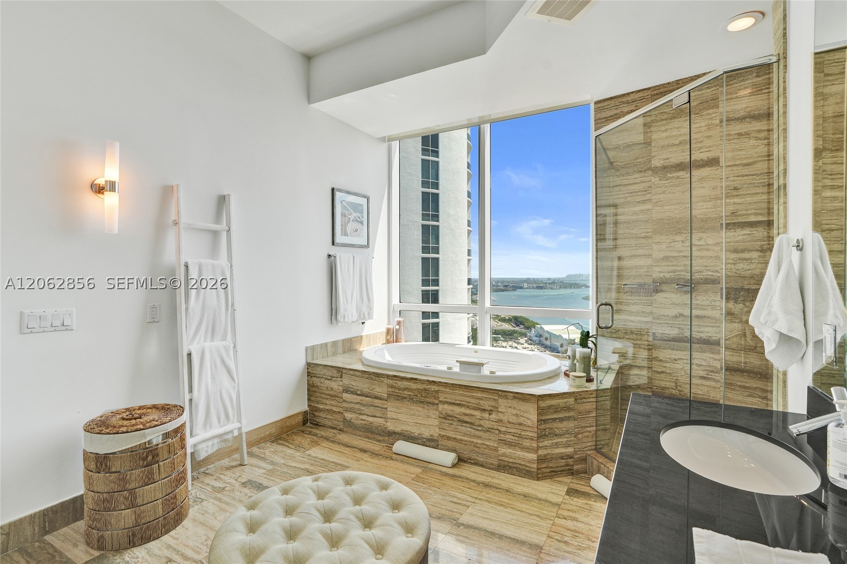 16001 Collins Ave #3406, Sunny Isles Beach FL 33160