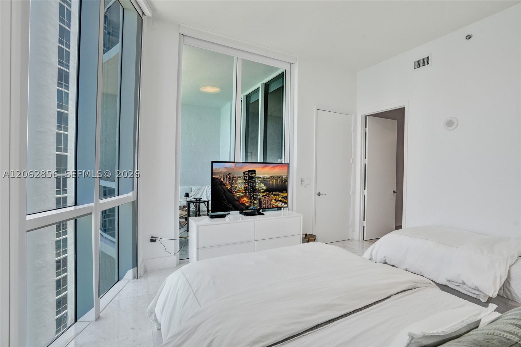 16001 Collins Ave #3406, Sunny Isles Beach FL 33160
