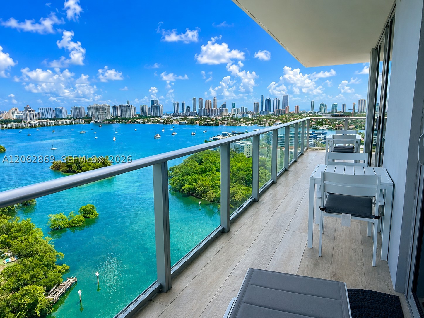 16385 Biscayne Blvd #2007, North Miami Beach FL 33160