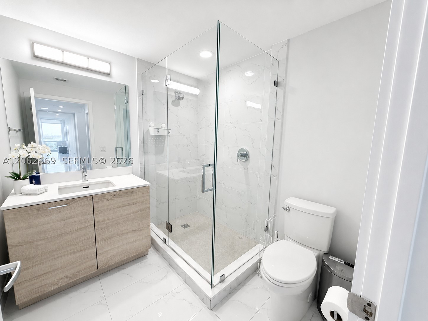 16385 Biscayne Blvd #2007, North Miami Beach FL 33160