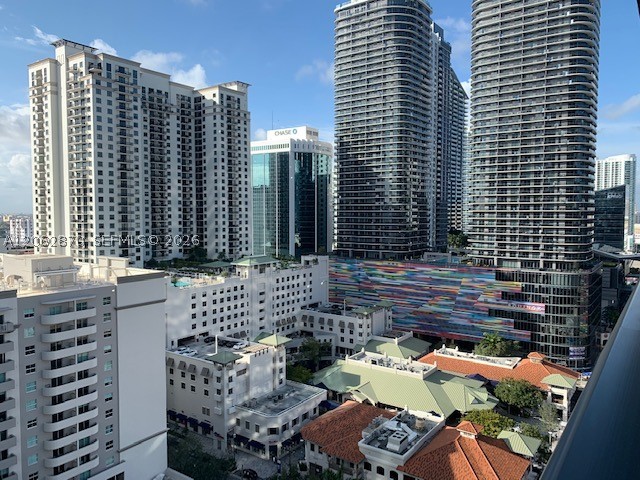 1000 Brickell Plaza #1904, Miami FL 33131