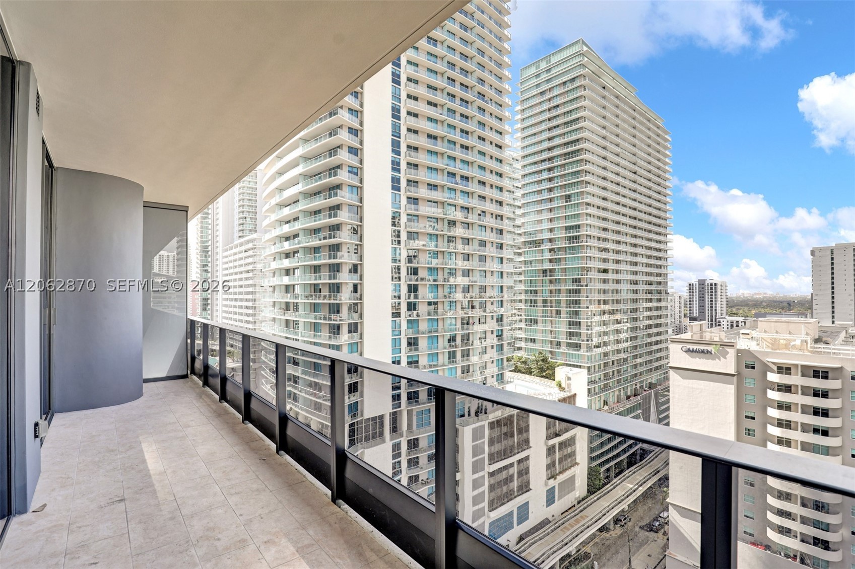 1000 Brickell Plaza #1904, Miami FL 33131