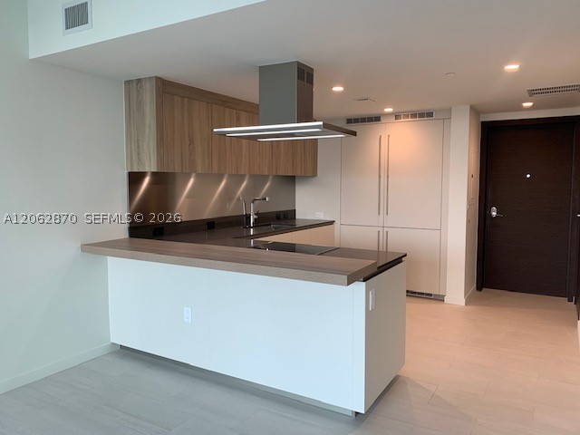 1000 Brickell Plaza #1904, Miami FL 33131