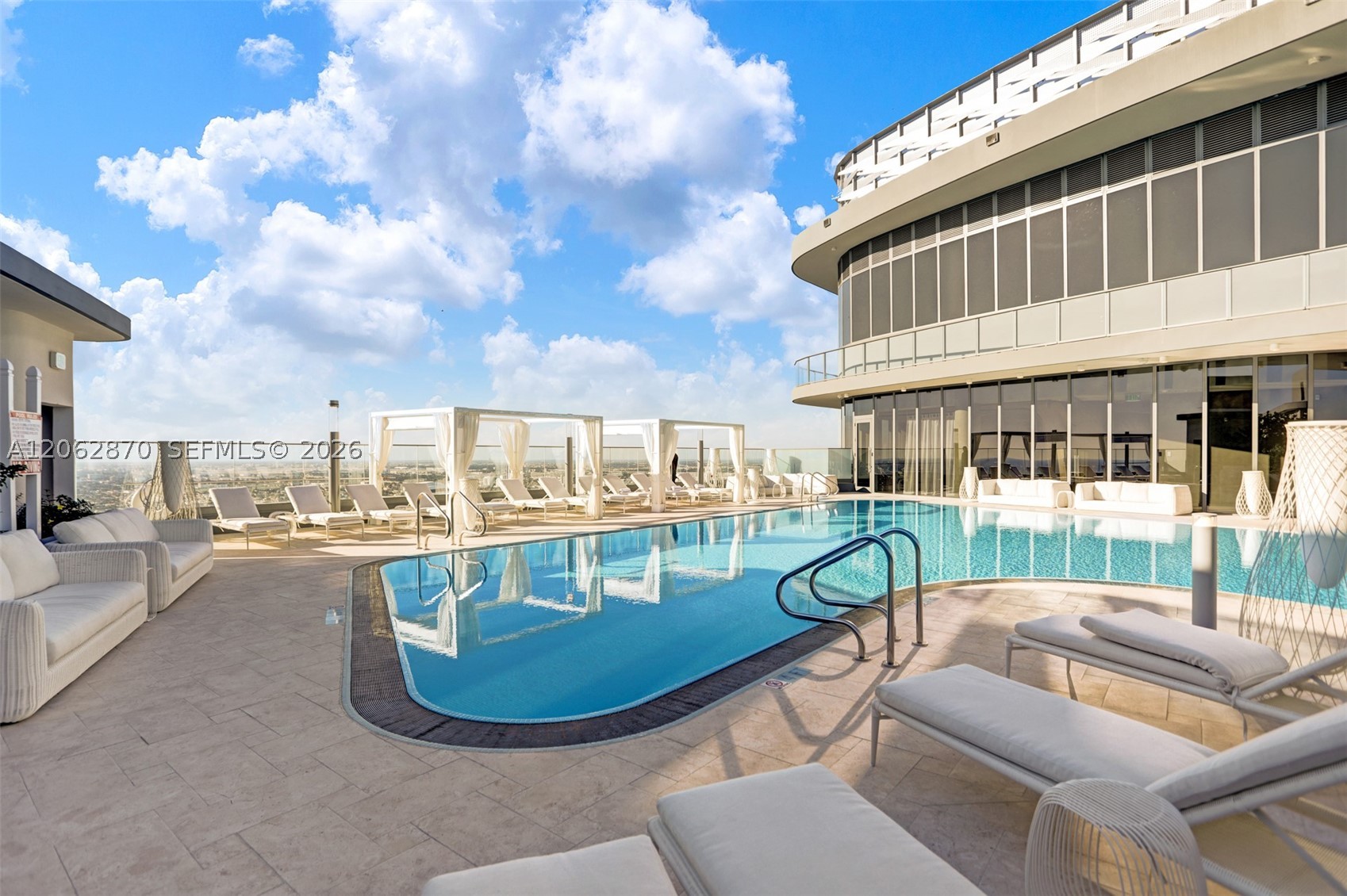 1000 Brickell Plaza #1904, Miami FL 33131
