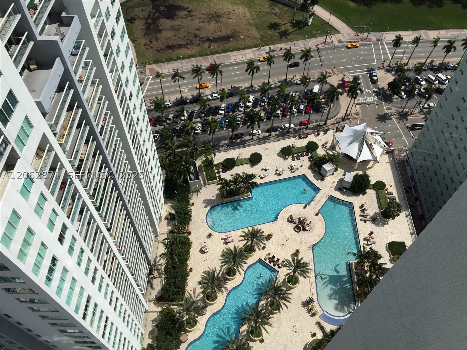 Miami FL 33132 - A12062871