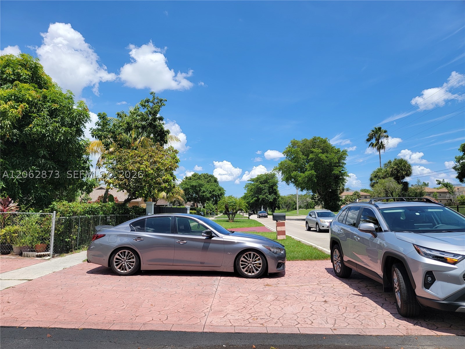 7927 NW 50th St, Lauderhill FL 33351