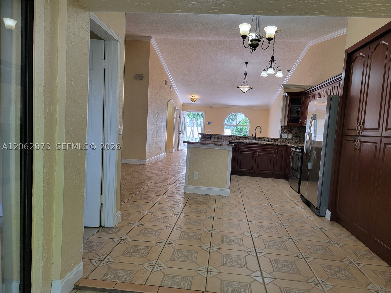 7927 NW 50th St, Lauderhill FL 33351