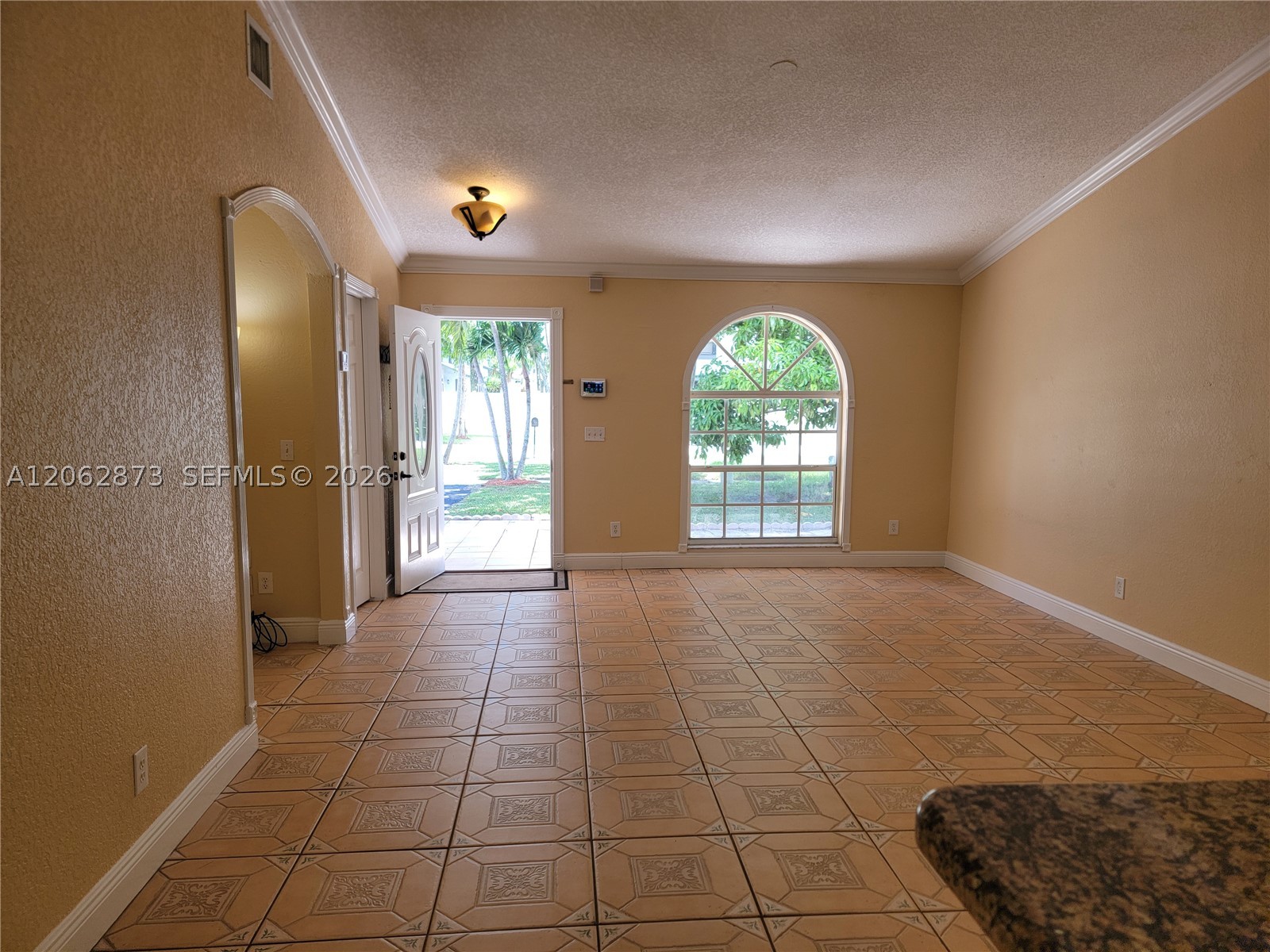 7927 NW 50th St, Lauderhill FL 33351