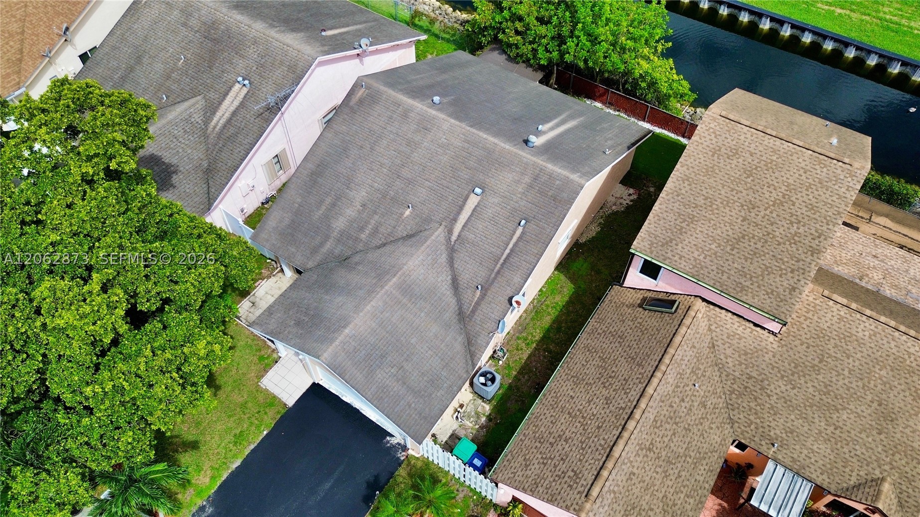 7927 NW 50th St, Lauderhill FL 33351