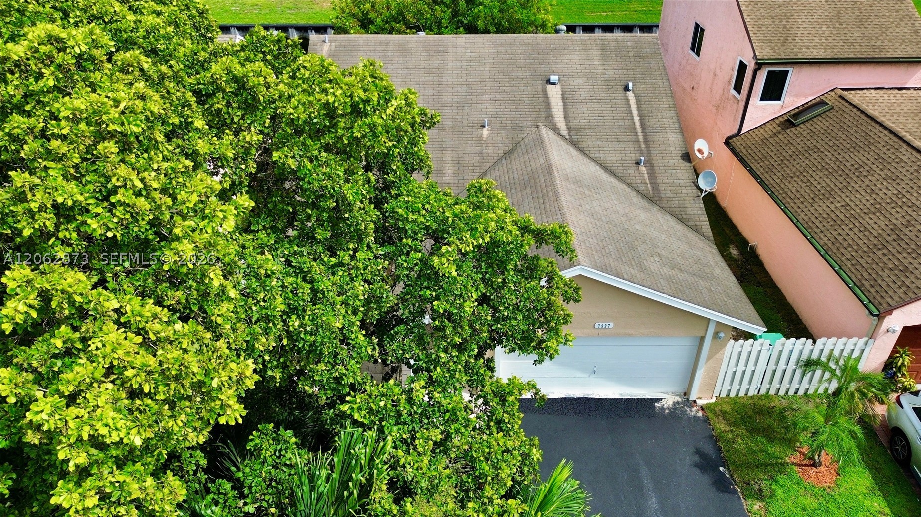 7927 NW 50th St, Lauderhill FL 33351
