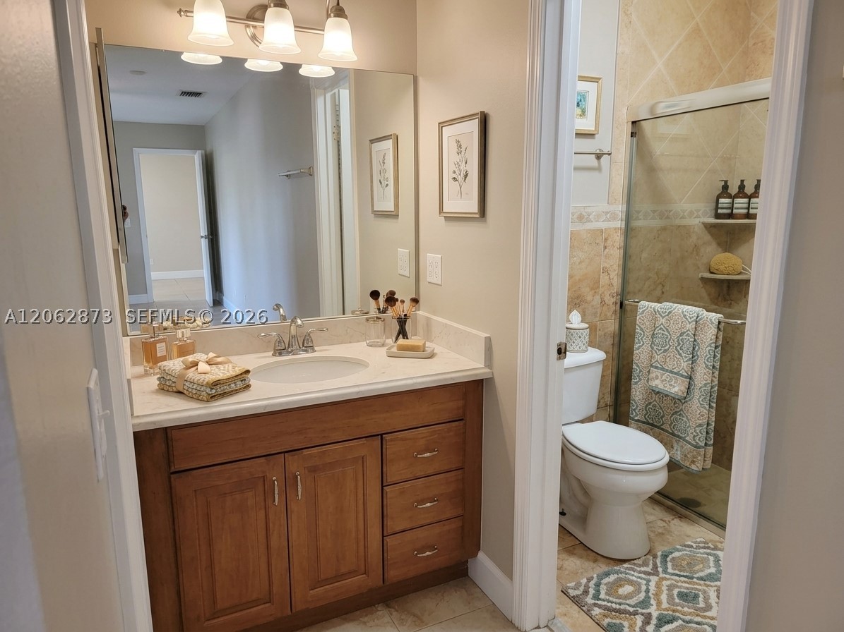 7927 NW 50th St, Lauderhill FL 33351