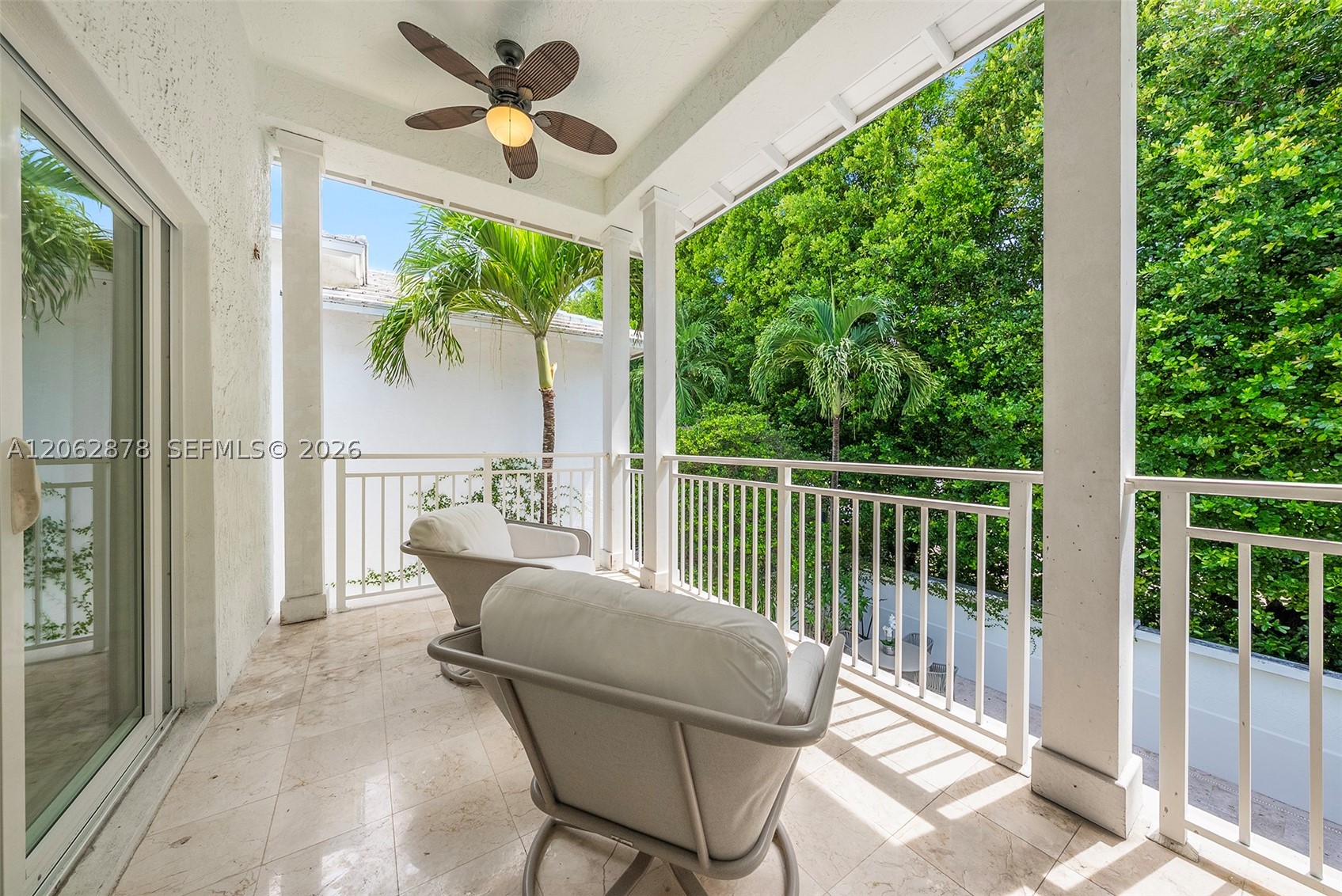 6 Coconut Ln, Key Biscayne FL 33149