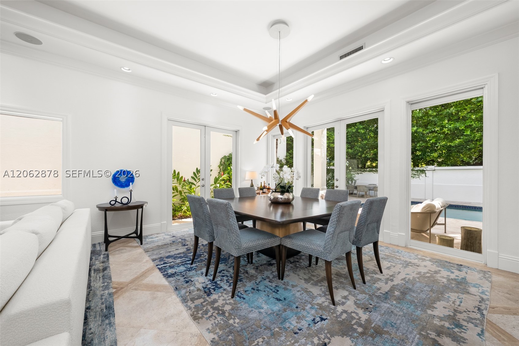 6 Coconut Ln, Key Biscayne FL 33149