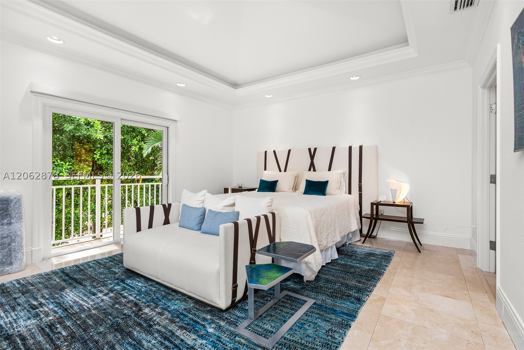 6 Coconut Ln, Key Biscayne FL 33149