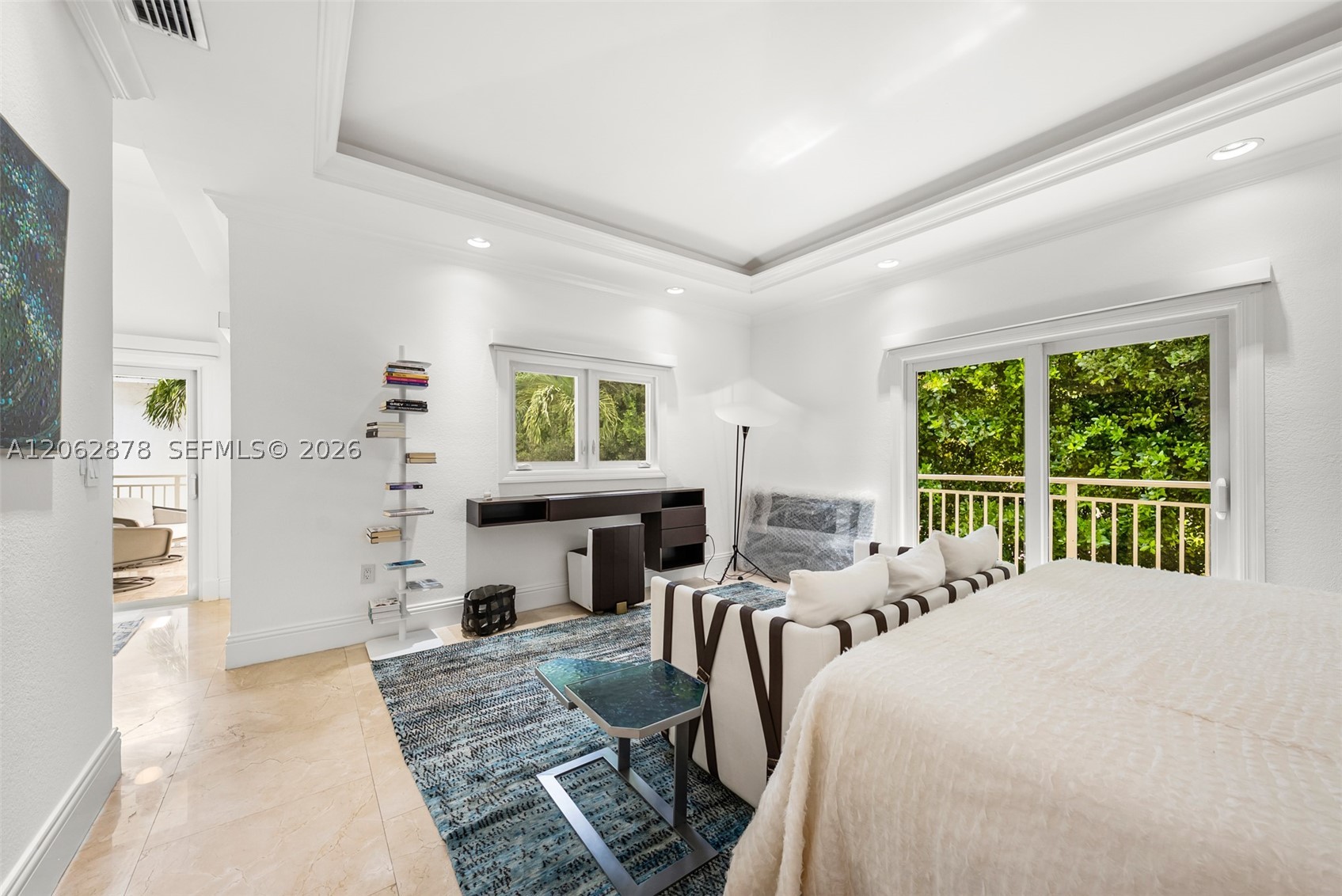 6 Coconut Ln, Key Biscayne FL 33149
